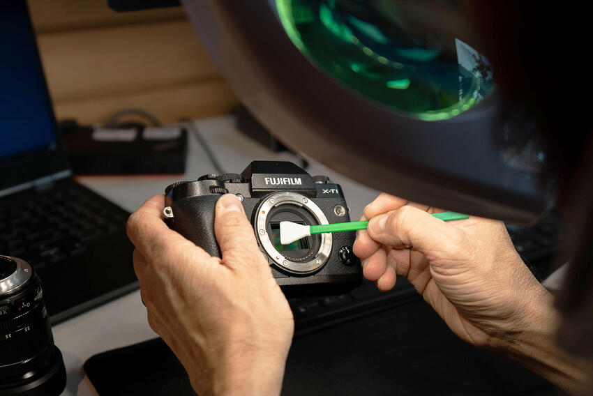 Service og reparasjon av fotoutstyr